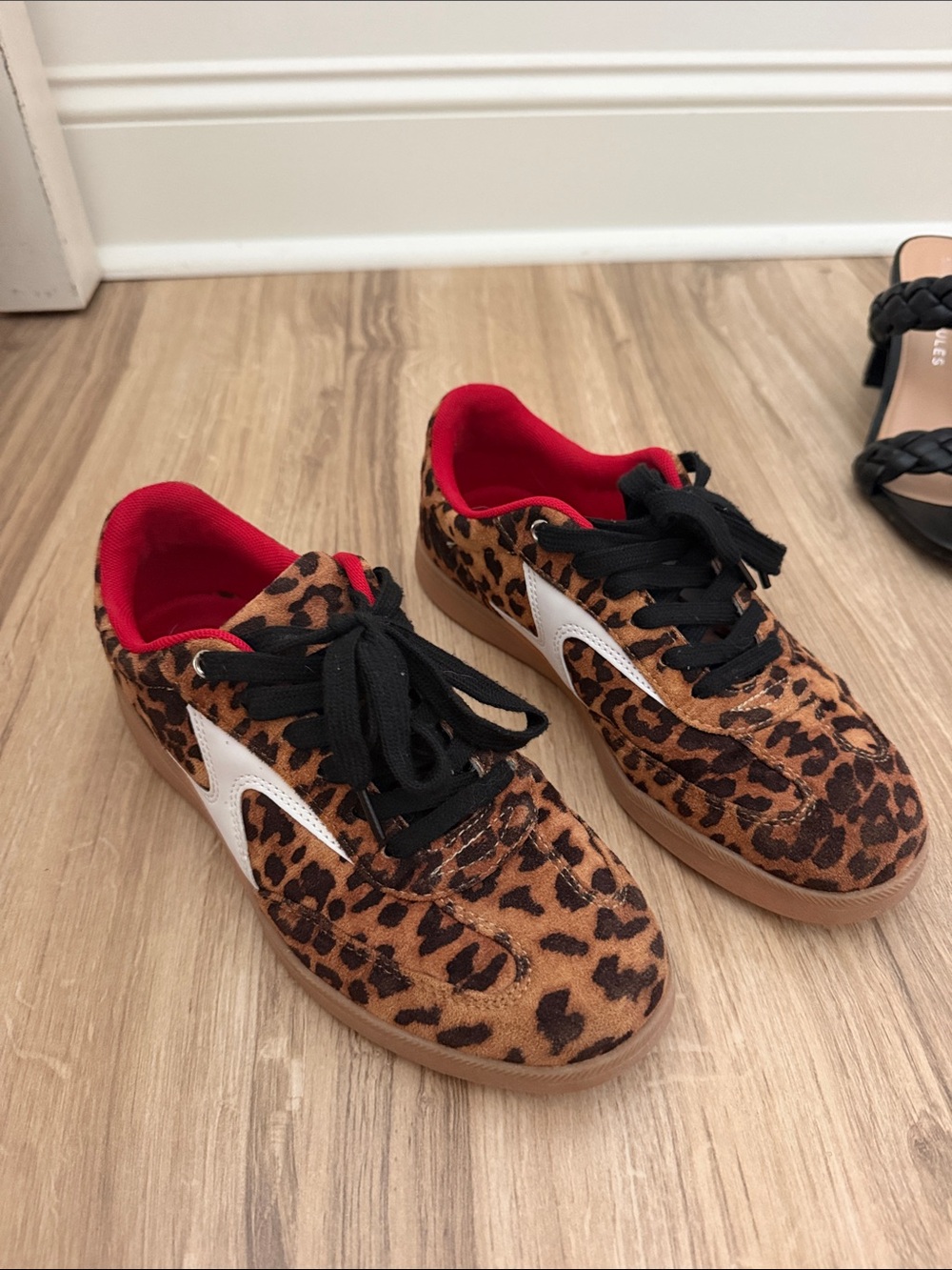 Leopard Print Low-Top Sneakers with White Side Accent